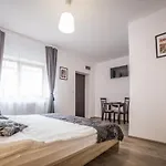 Manuela Residence
