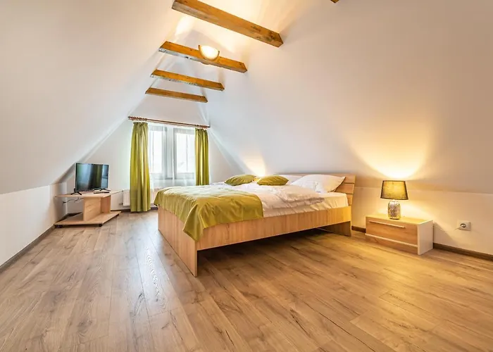 Manuela Residence